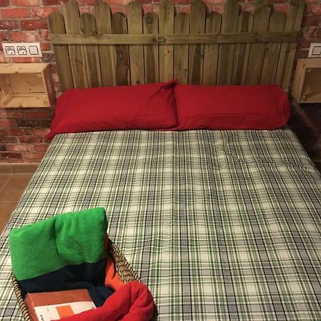 Room In A Shared Apartment Touching The Border :) La Línea de la Concepción 外观 照片
